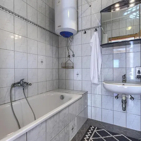 Rubil By Interhome Prázdninový dům Poreč