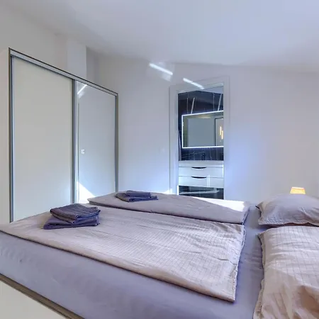 Nyaraló Rubil By Interhome Poreč
