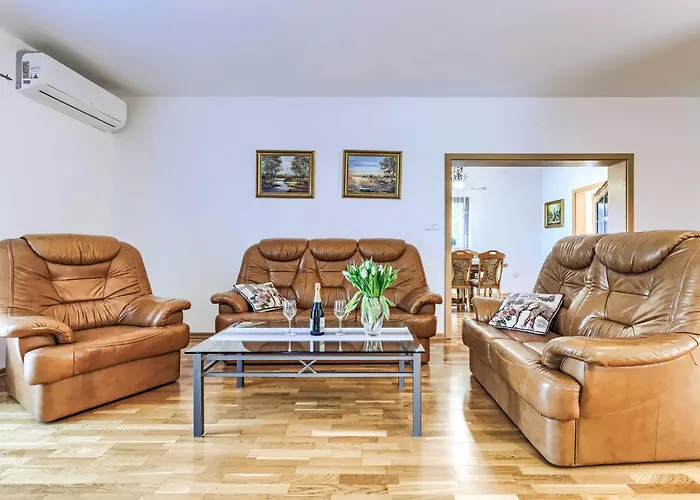 Rubil By Interhome Casa vacanze Porec