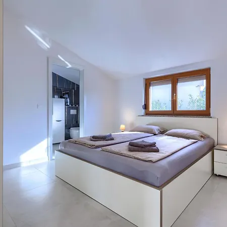 Rubil By Interhome Vikendica Porec