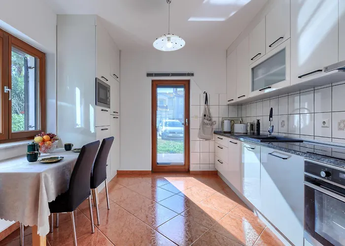 Сasa de vacaciones Rubil By Interhome